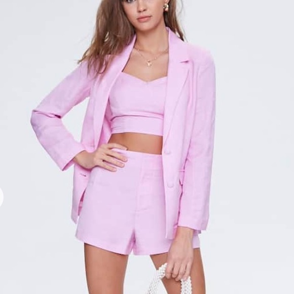 Forever 21 Pants - Pink pleated shorts